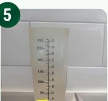 Tambahkan 200 ml air dingin